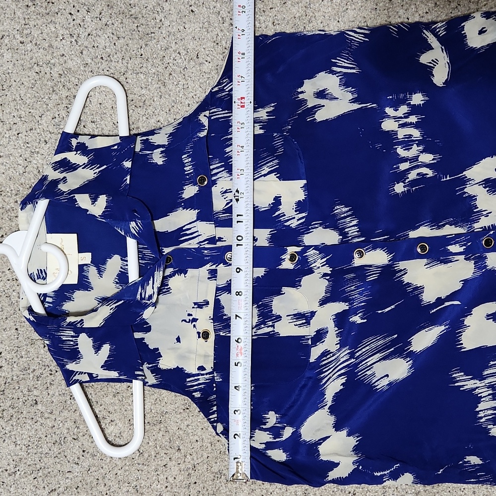 Yumi Kim Silk Blue/Ivory Floral Sleeveless Button Up Top Size Small - Picture 4 of 7